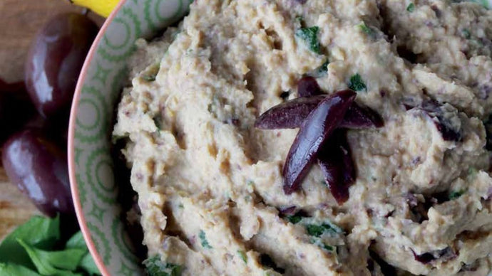 Olive Parsley Hummus