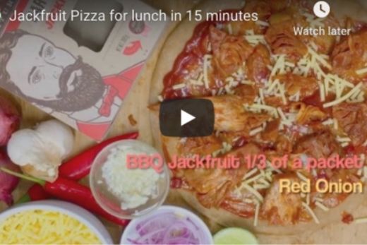 BBQ Jackfruit Pizza in 15 Minutes