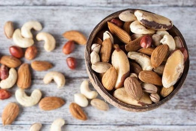 6 Healthful Nuts